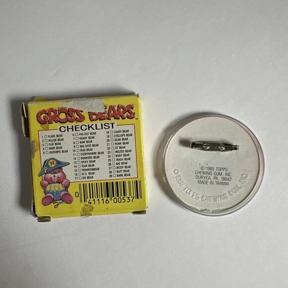 1985 Topps Gross Bears BUTT BEAR Vintage Big Bad Button Pin Garbage Pail Kids - Picture 2 of 5